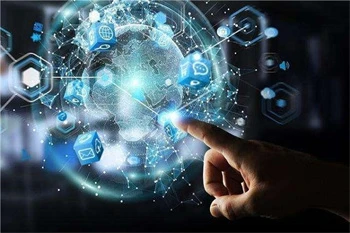 تطبيق وغسل الملابس المحبوكة
